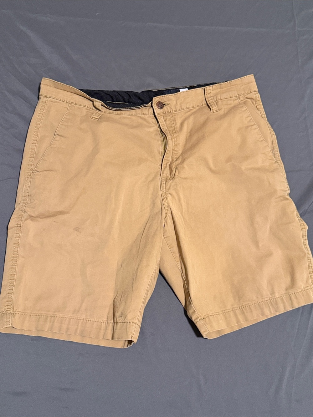 Volcom Men's Khaki Flat-Front Shorts